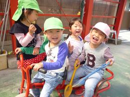 日常の様子4・5月　[もも組]